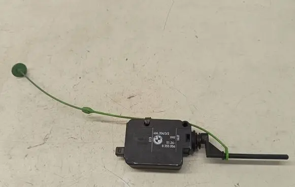 BMW X5 E53 Fuel tank cap lock 8355056 40620432
