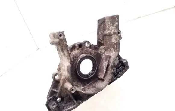 Volkswagen Golf IV other engine part 038103153D