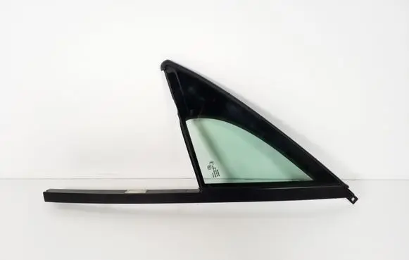 Volkswagen Touareg II Front door vent window glass four-door 7P6845113