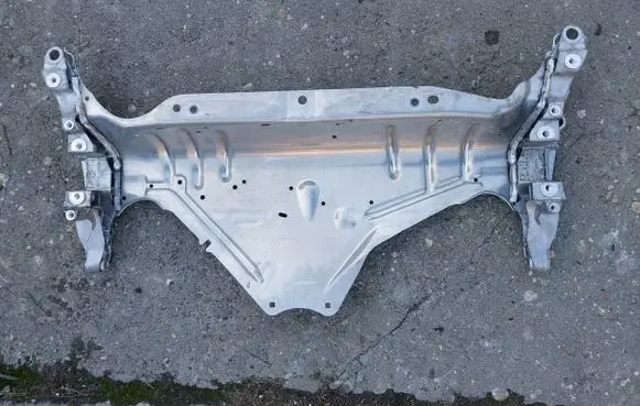 Porsche Panamera (971) Engine splash shield/under tray 971407107