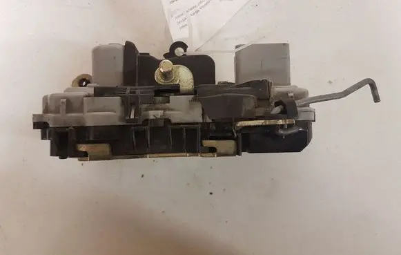 Citroen Xsara Picasso Front door lock