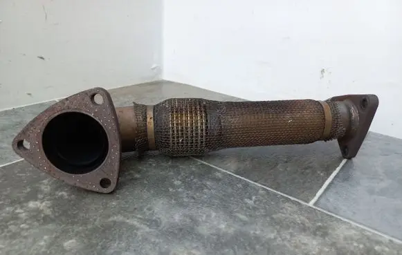 Other exhaust manifold parts