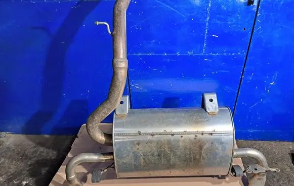 Volvo S60 Muffler/silencer 31465616 31465305