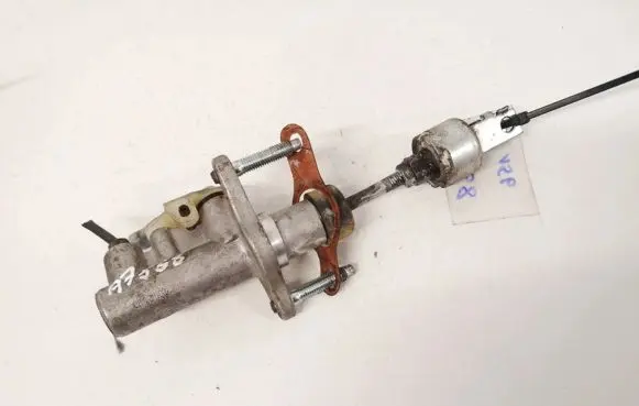 Toyota Avensis T250 Clutch master cylinder