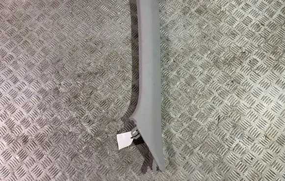 Hyundai Ioniq (A) pillar trim