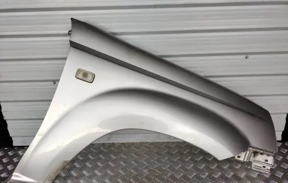 Nissan X-Trail T30 Fender
