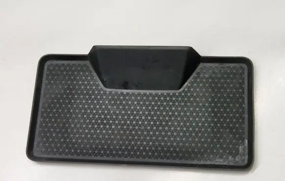 BMW 3 G20 G21 Glove box pad 6806842