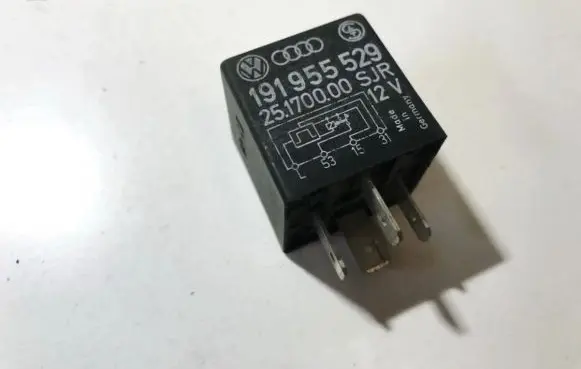 Volkswagen Golf IV Other relay 191955529 25170000