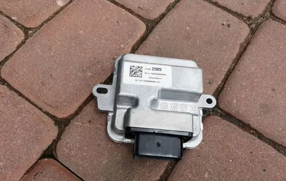 Opel Astra K Fuel injection pump control unit/module 23482909