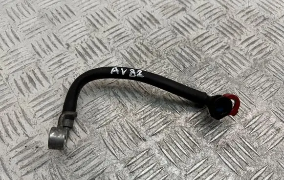 Toyota Avensis T250 Fuel injector supply line/pipe 2390126010