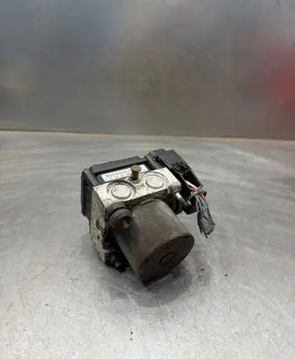 Toyota Avensis T250 ABS Pump 0265800382