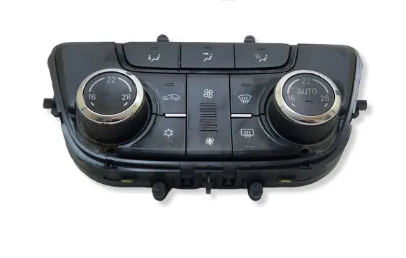 Opel Mokka Climate control unit 13474055