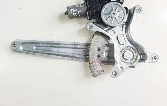 Suzuki SX4 S-Cross Rear door window regulator with motor