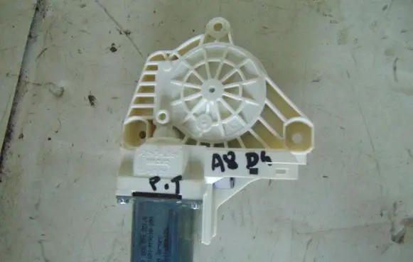 Audi A8 S8 D4 4H Rear door window regulator motor 8K0959801B