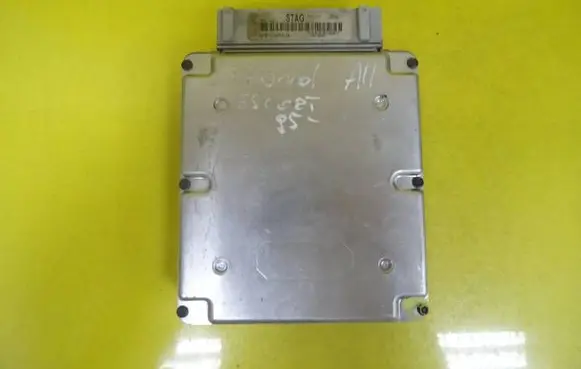 Ford Escort Engine control unit/module 95AB12A650ZB