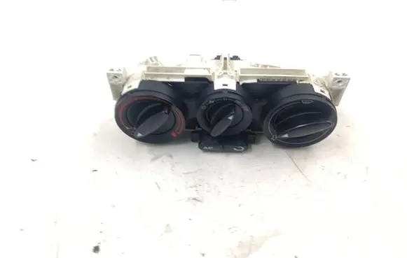 Seat Toledo II (1M) Climate control unit 1M0820045A