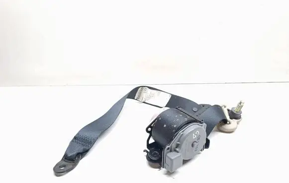 Nissan X-Trail T32 Rear seatbelt E40643393
