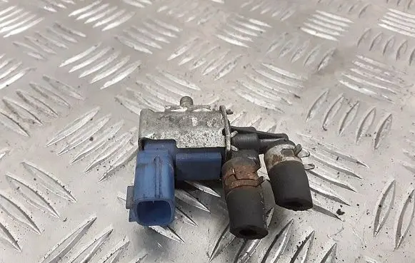 Nissan X-Trail T30 Turbo solenoid valve fdbd100