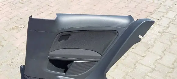 Volkswagen Golf VII Coupe rear side trim panel 06336042 5G3867044DB 22Z000035