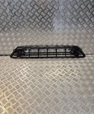 Volvo XC60 Front bumper lower grill 31449130