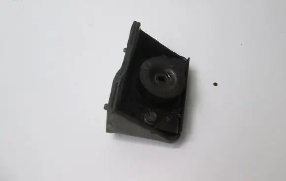Renault Master II Engine mount vacuum valve 