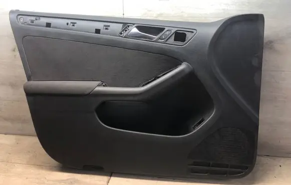 Volkswagen Golf VII Front door card panel trim 5C7867011A 1008512X T0501882