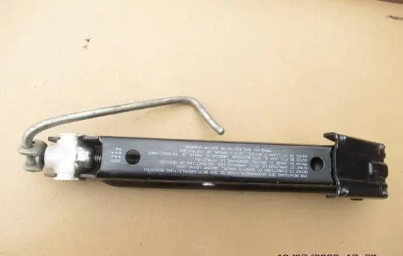 Opel Astra H Lift Jack 2102549 12052026