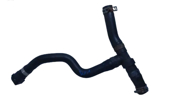 Volkswagen Touareg II Engine coolant pipe/hose 7P0122101E 7P0121113 W836