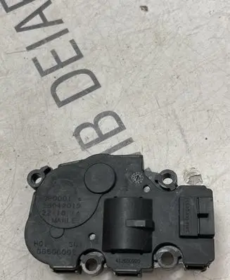 Mercedes-Benz CLA C117 X117 W117 Air flap motor/actuator GG606002