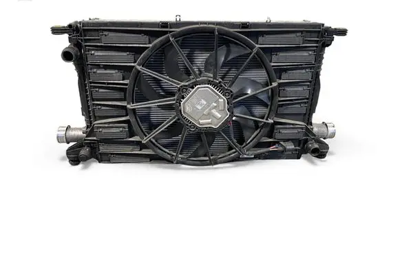 Audi Q7 4M Radiator set 4M0145805J 8W0959455M 8W0121003B