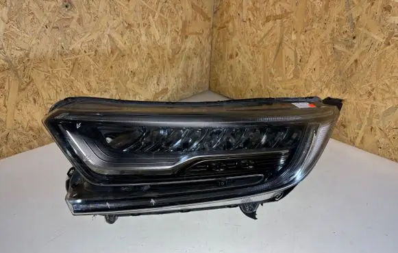 Honda CR-V Headlight/headlamp B001483