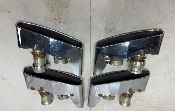 Bentley Bentayga Muffler ending 36A253682A