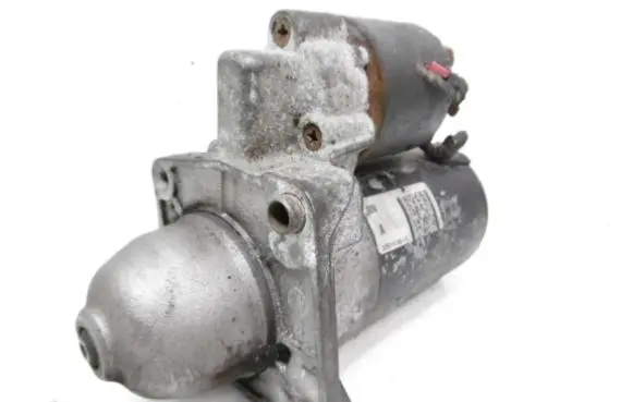 Fiat Punto (176) Starter motor