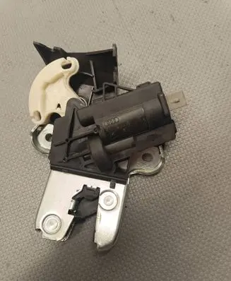 Audi A4 S4 B8 8K Tailgate/trunk/boot lock/catch/latch 4F5827505D