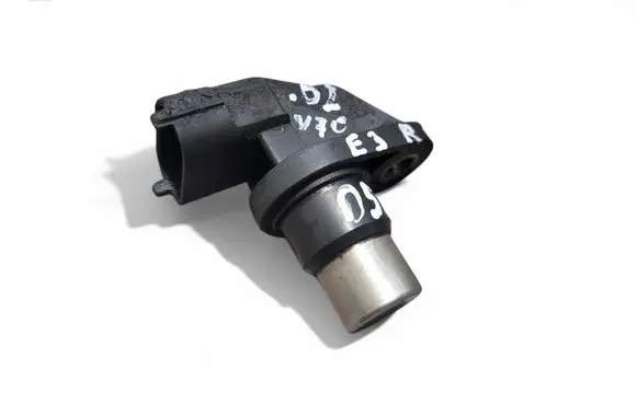 Volvo V70 Camshaft position sensor 0232103033 8631533