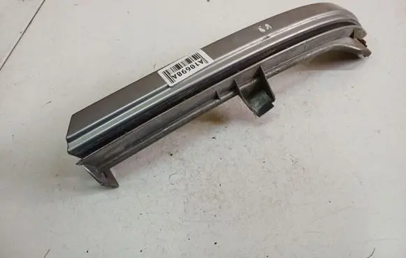 Opel Zafira A Under headlight/headlamp trim 90580651