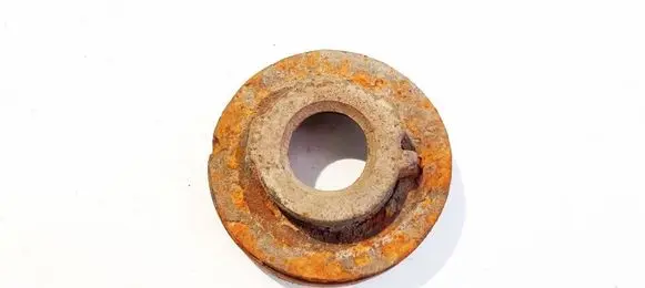 Volkswagen Touran I Front coil spring rubber mount 
