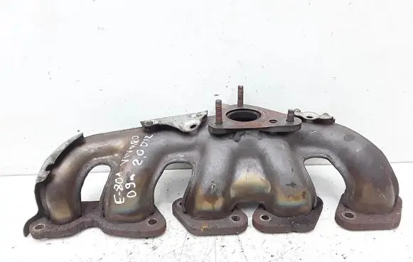 Opel Vivaro Exhaust manifold 8200641758L