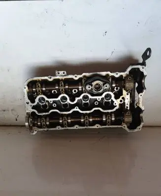 BMW 7 F01 F02 F03 F04 Engine head 7573936