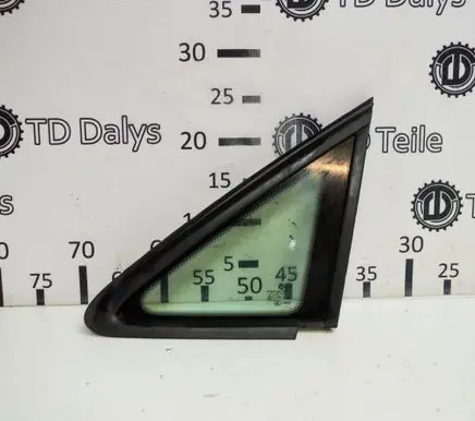 Volkswagen Touran I Front triangle window/glass 1T0845411