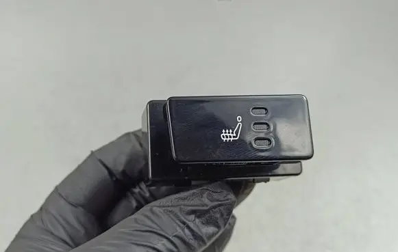 SsangYong Korando Seat heating switch 854013Z010 20190920