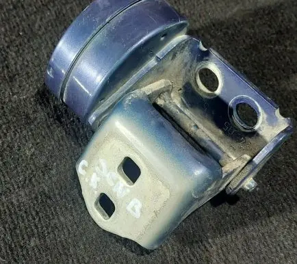 Renault Scenic II - Grand scenic II Rear door lower hinge 13205