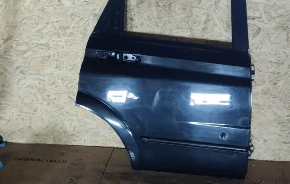 SsangYong Kyron Rear door