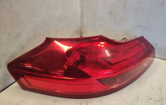 Rear/tail lights