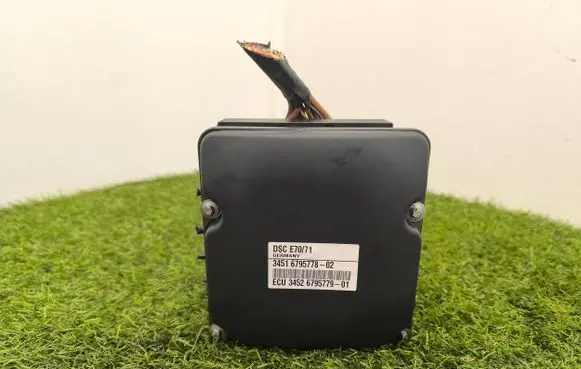 BMW X5 E70 ABS Pump 6795778 6795779 DSCE7071