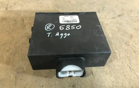 Door central lock control unit/module