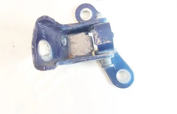 Ford Mondeo Mk III Rear door lower hinge 93bbf26801ak 93bb-f26801-ak