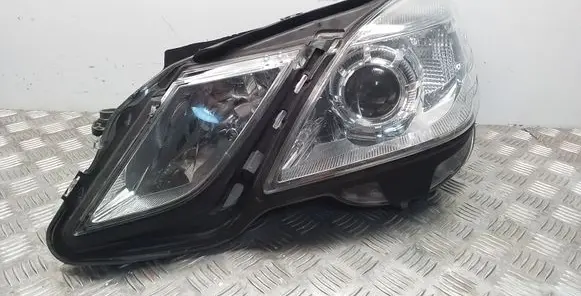 Mercedes-Benz E W212 Headlight/headlamp A2128208161