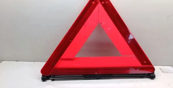 Volkswagen PASSAT CC Emergency warning sign 3C5860251