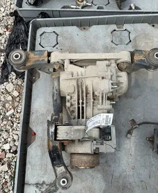 Volkswagen Transporter - Caravelle T5 Rear differential 09N525010